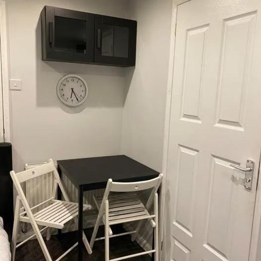 Vika Residence Deluxe Apartments Wednesbury Holiday Resort Extérieur photo