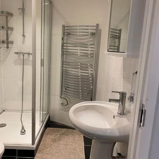 Vika Residence Deluxe Apartments Wednesbury Holiday Resort Extérieur photo